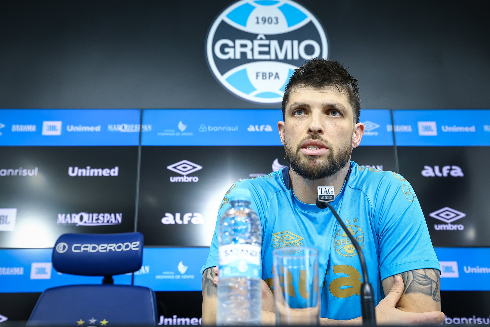 GRÊMIO PREPARADO PARA A GUERRA! Tiago Volpi pede foco total para clássico decisivo!