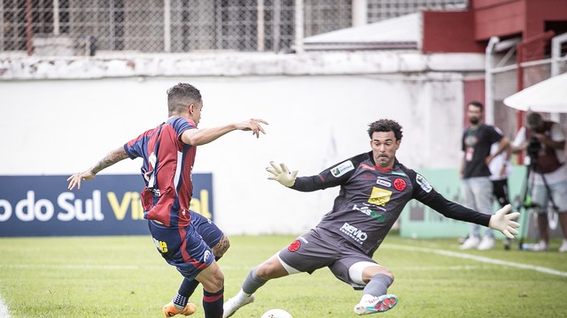 Itabirito goleia o Pouso Alegre e sai na frente nas semifinais do Troféu Inconfidência