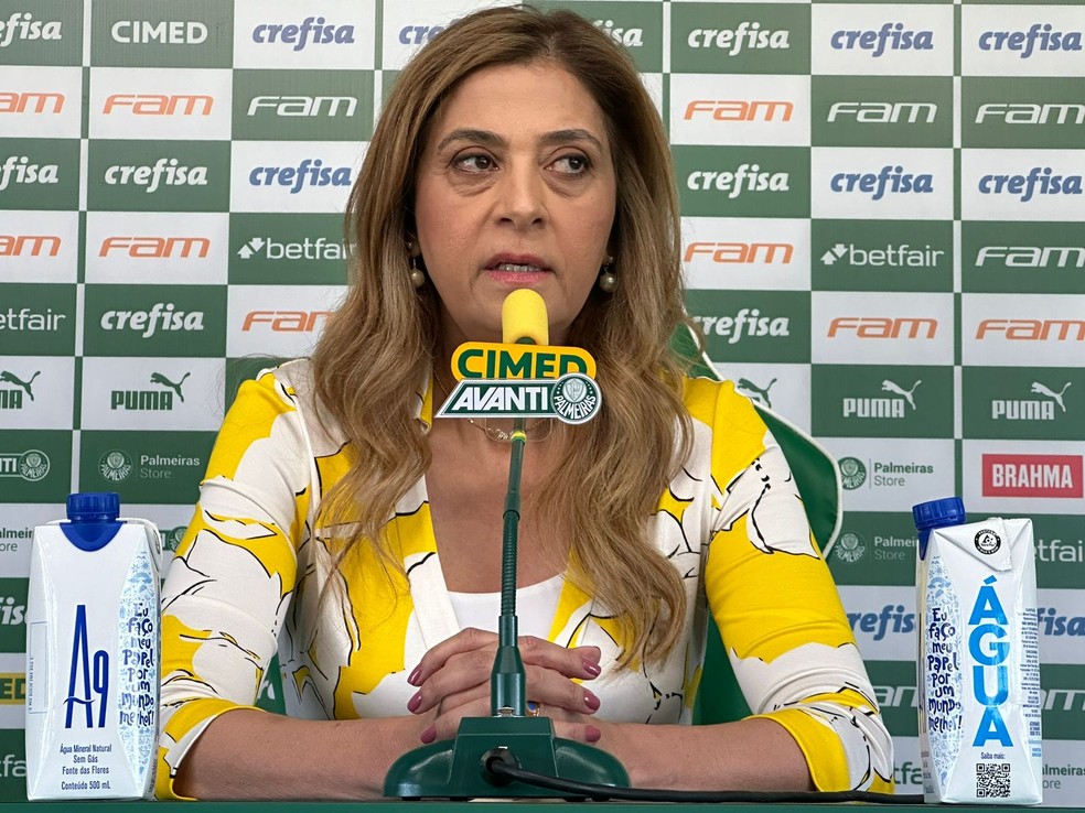 Leila Pereira em coletiva no Palmeiras — Foto: Emilio Botta