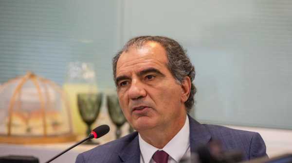 Fifa e Conmebol informam à CBF que virão ao Brasil em janeiro e pedem que eleição só ocorra após visita | futebol