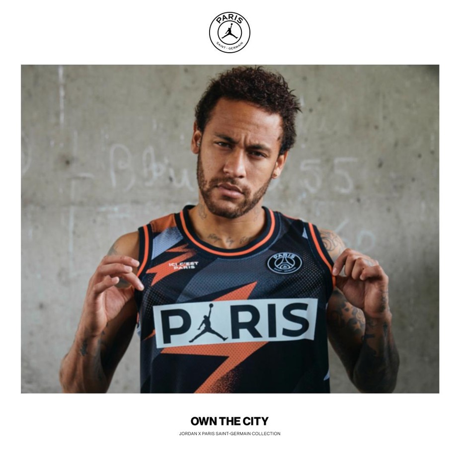 Ser que fica Com Neymar de modelo PSG lan a linha casual