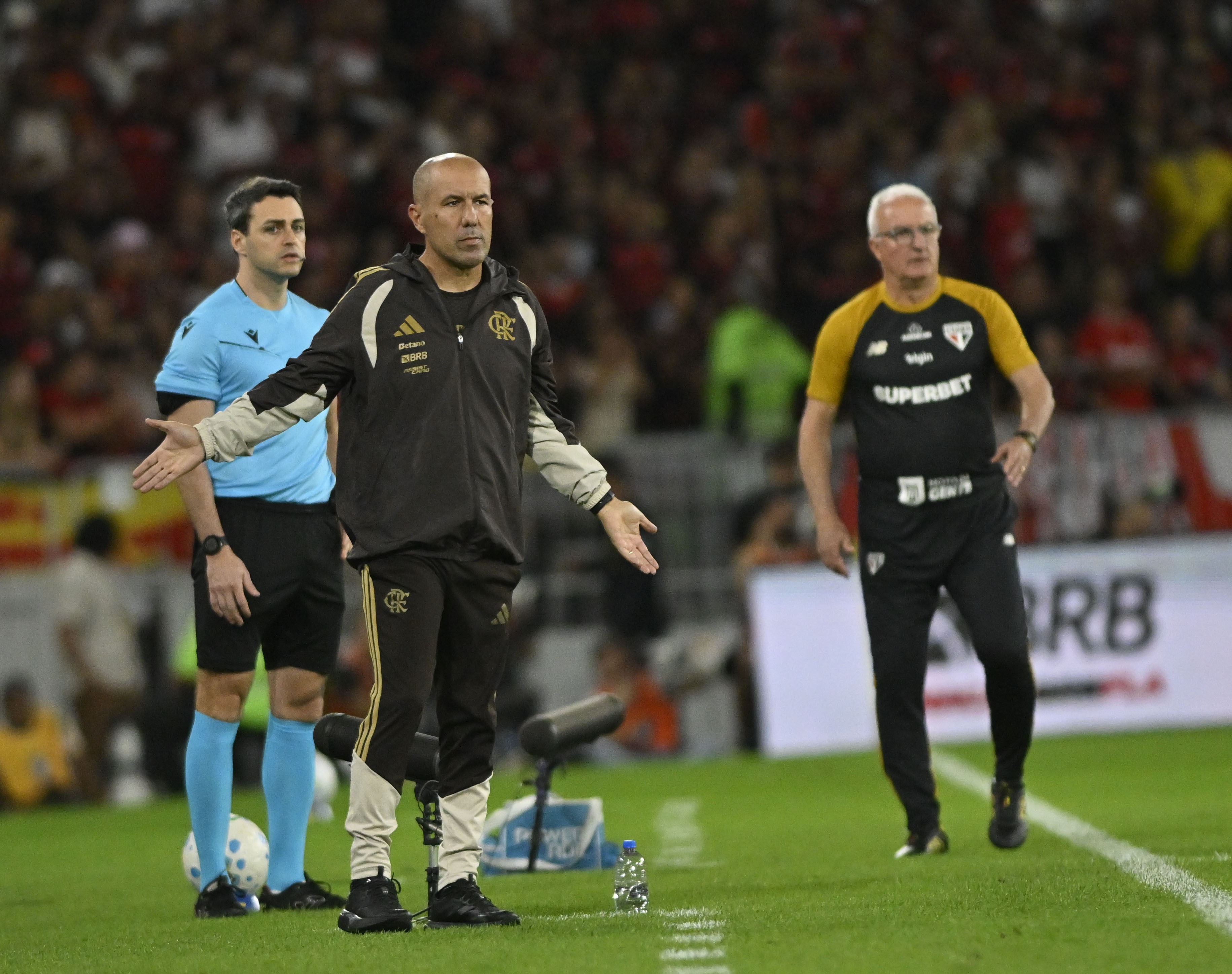 Jardim analisa empate do Flamengo contra o São Paulo
