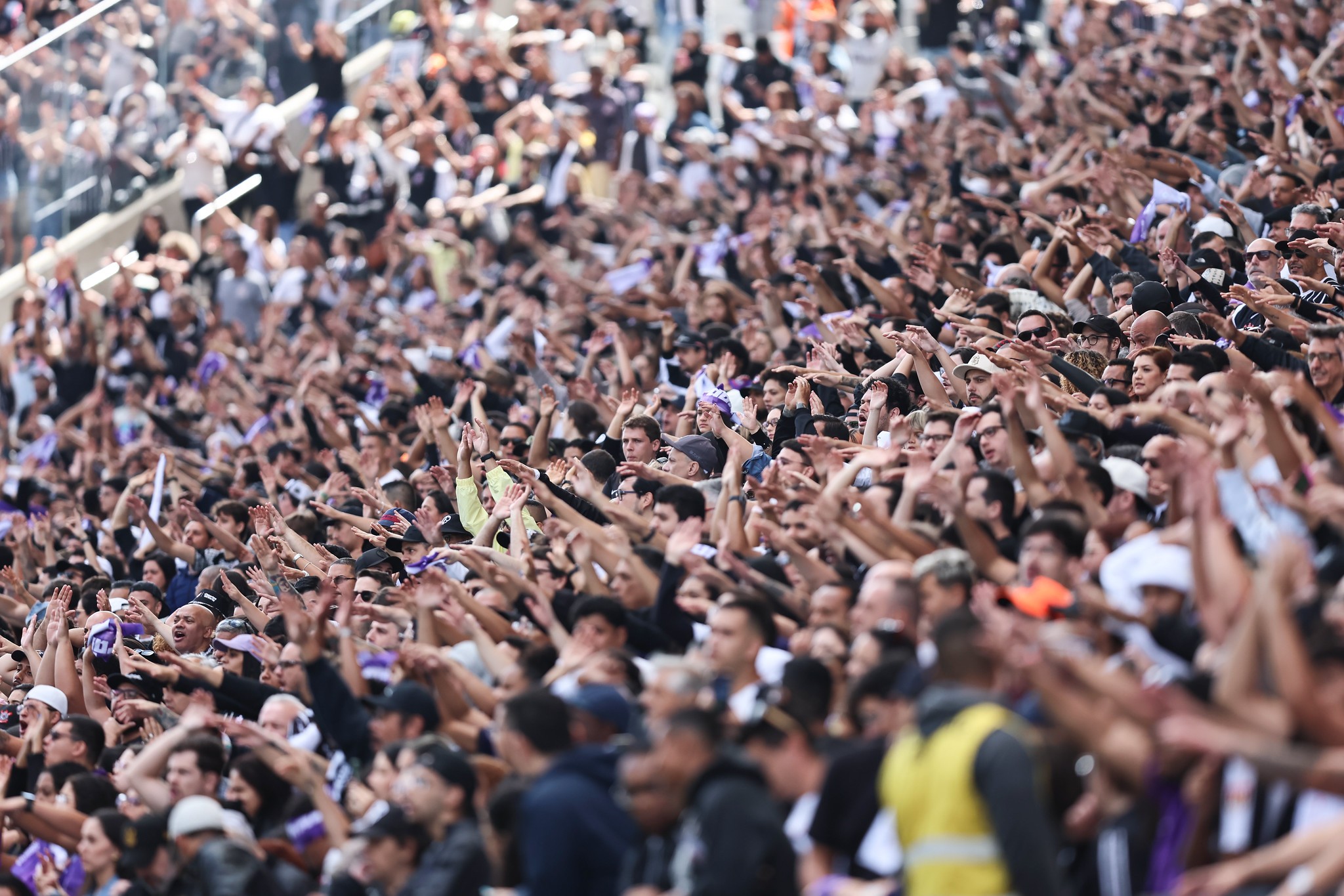 A FIEL É DIFERENTE! Corinthians registra recorde de renda no futebol feminino brasileiro de clubes!