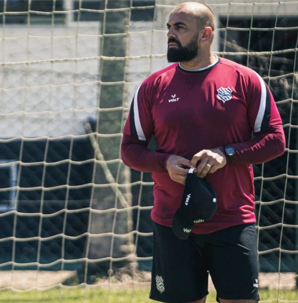 Trio de reforços é apresentado pelo Sport e descreve