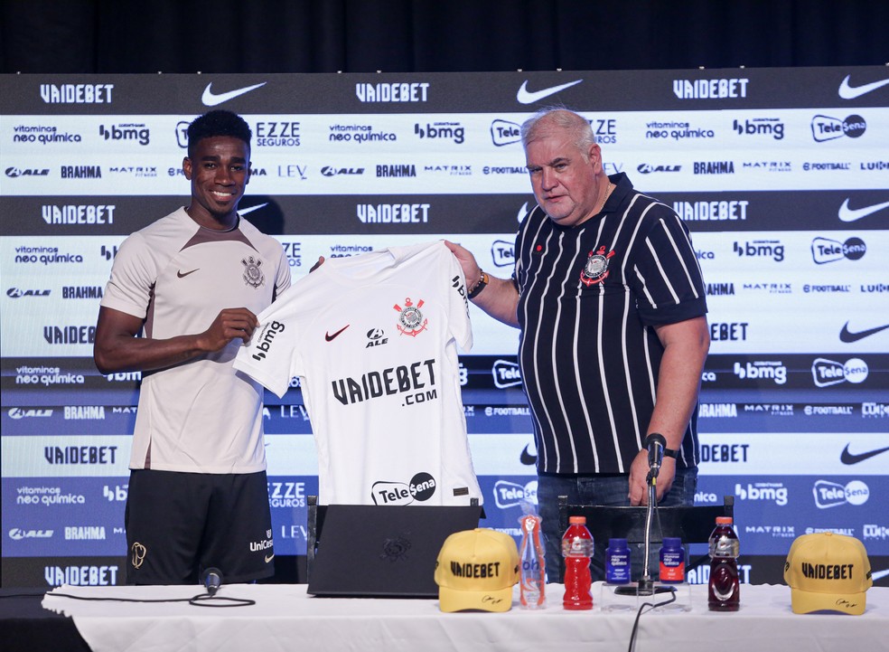 Flix Torres foi uma das primeiras contrataes do Corinthians na gesto Augusto Melo  Foto: Rodrigo Coca/ Ag. Corinthians
