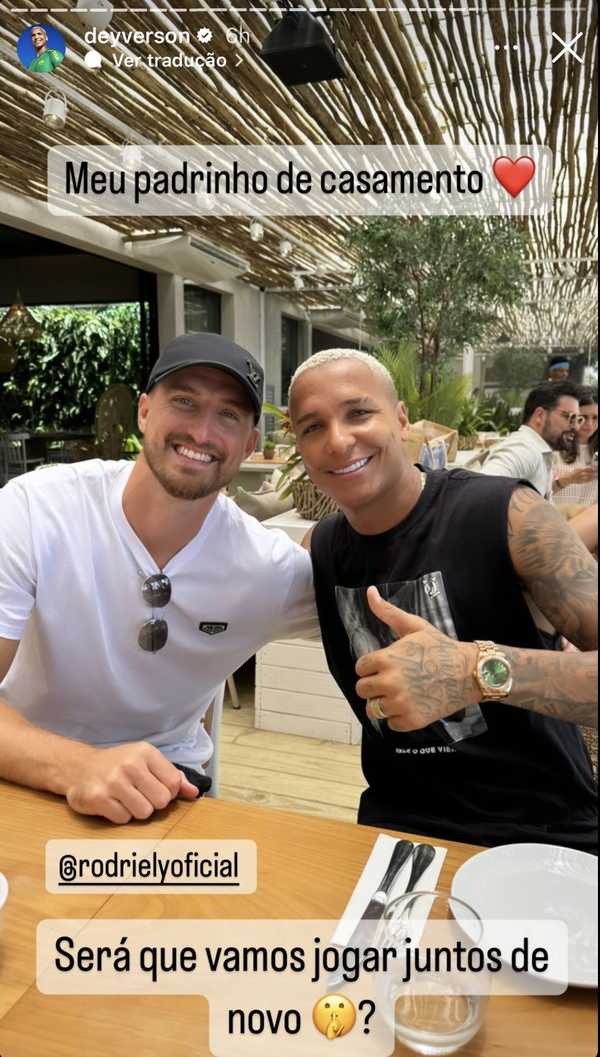 Deyverson posta com Ely e Pepê, do Grêmio: Será que vamos jogar juntos de novo?