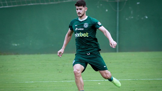 Corinthians tem pré-contrato com Hugo, do Goiás - Foto: (Rosiron Rodrigues/GEC)