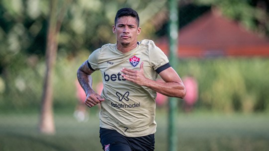 Camutanga tem nome publicado no BID e pode voltar a jogar pelo Vitória