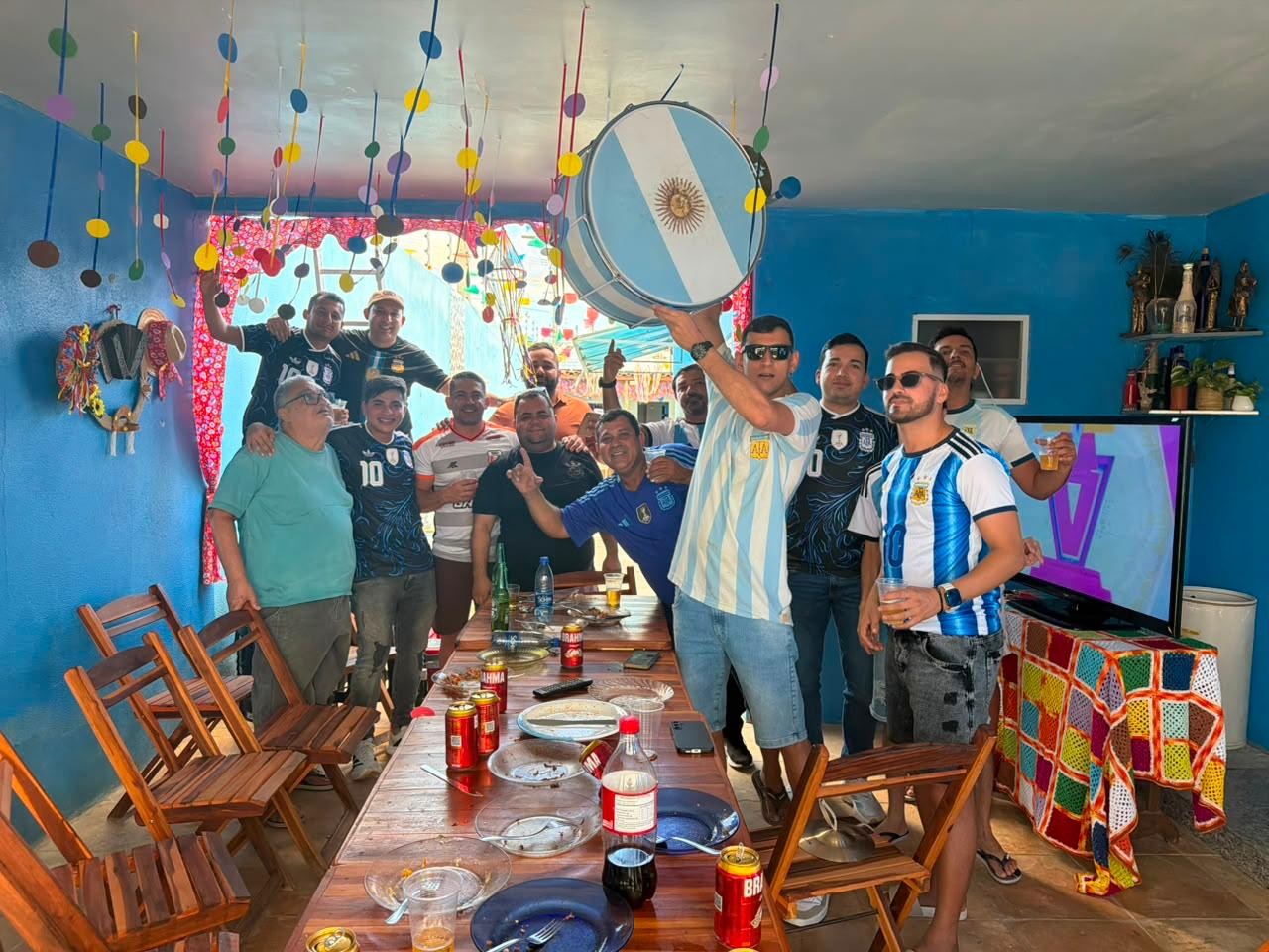 Grupo de pernambucanos se une para torcer pela Argentina na Copa: "Nos tratam como loucos"