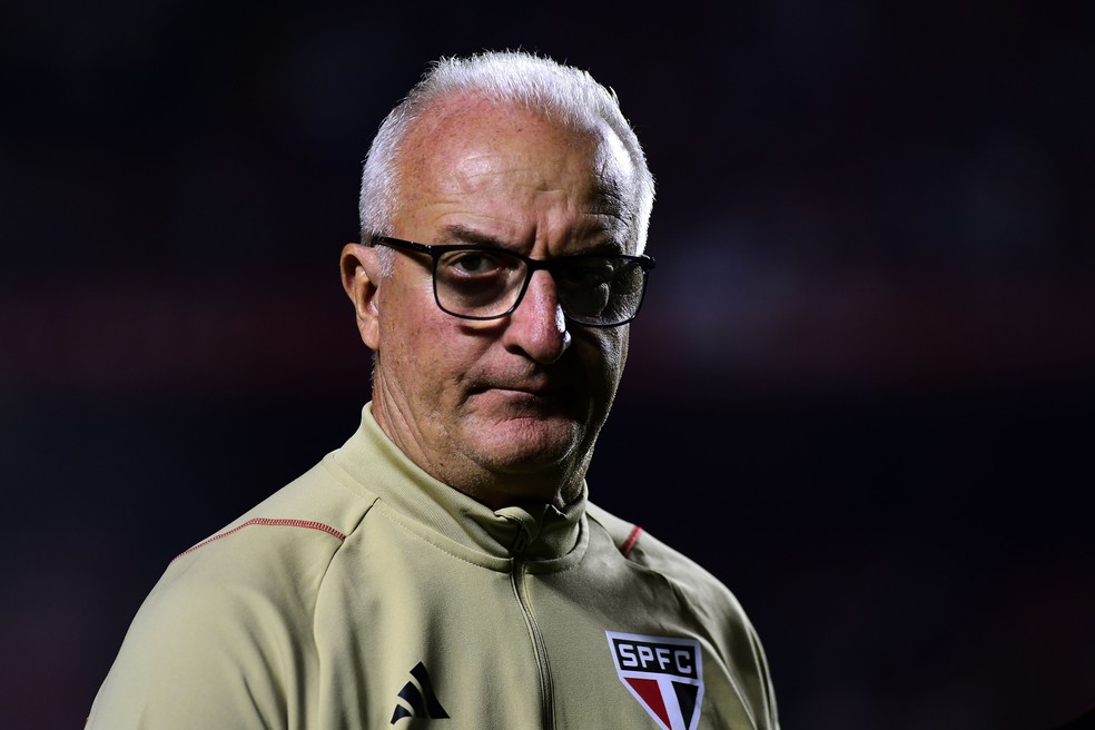 Dorival Jr. em São Paulo x Palmeiras — Foto: Marcos Ribolli