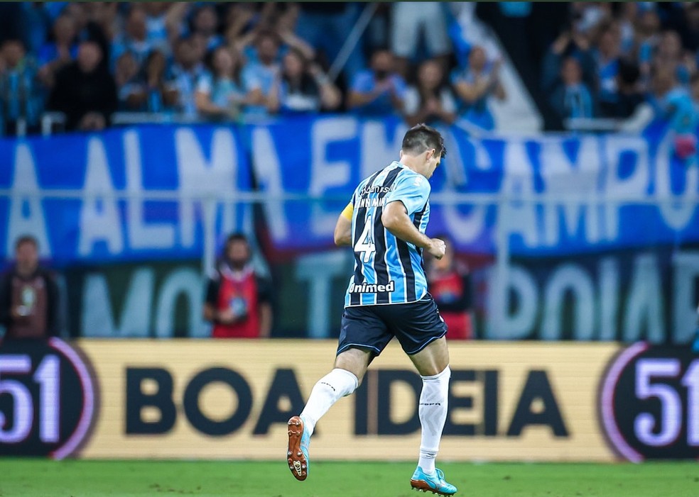 Kannemann voltou no Gre-Nal — Foto: Lucas Uebel/Grêmio