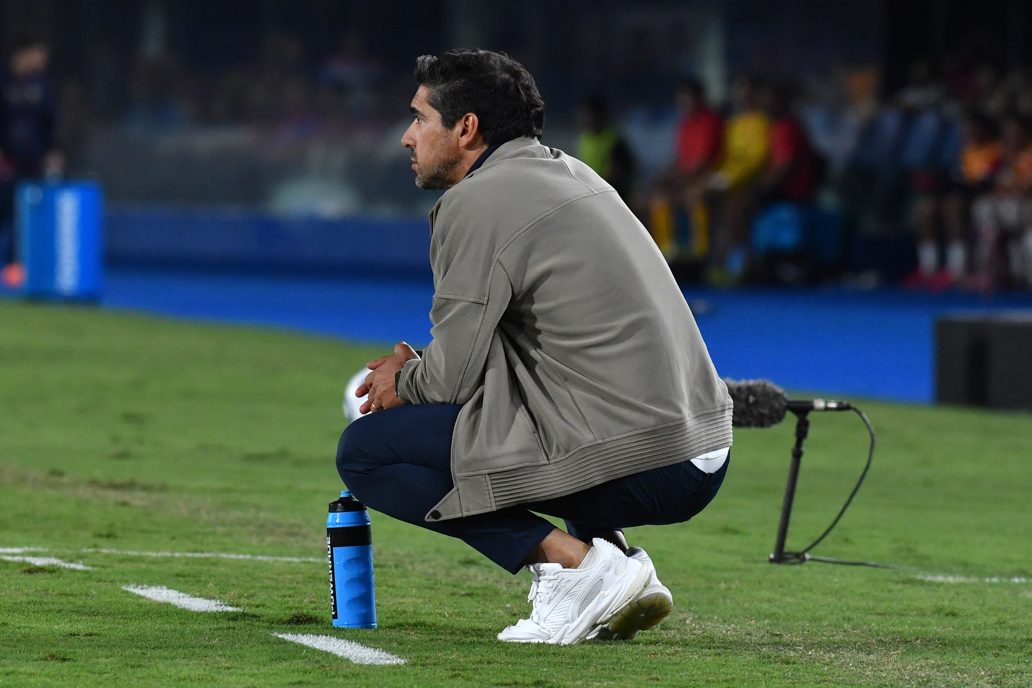 Palmeiras sofre com desperdício de chances e amarga empate contra o Cerro Porteño