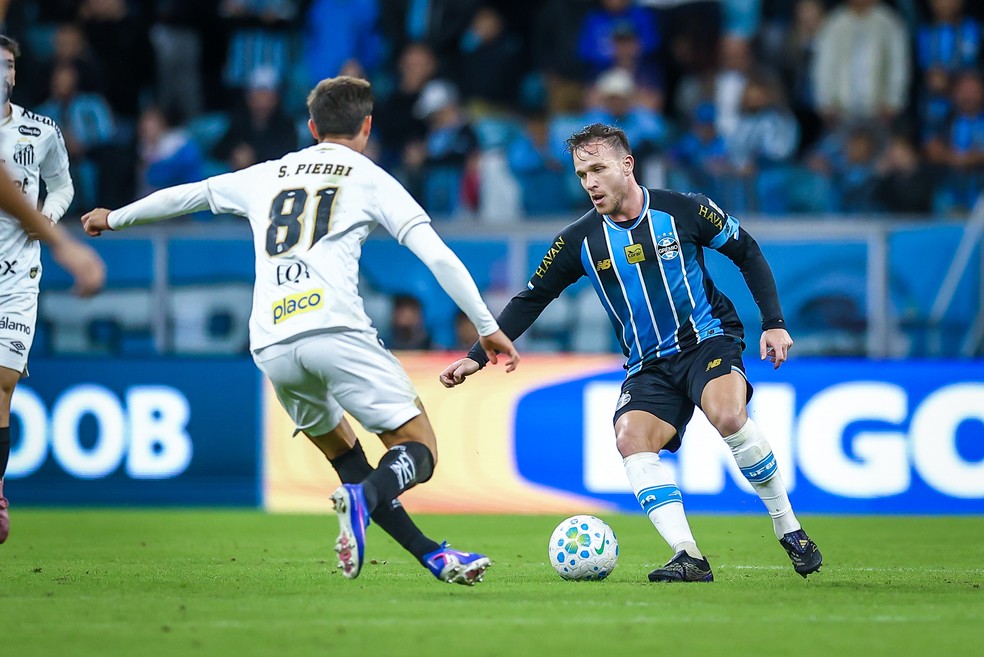 Arthur em ação — lesões do Grêmio
