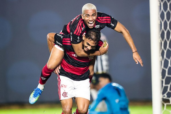 Saudade do Mengão? Veja o calendário completo da base e outros esportes durante a Copa.