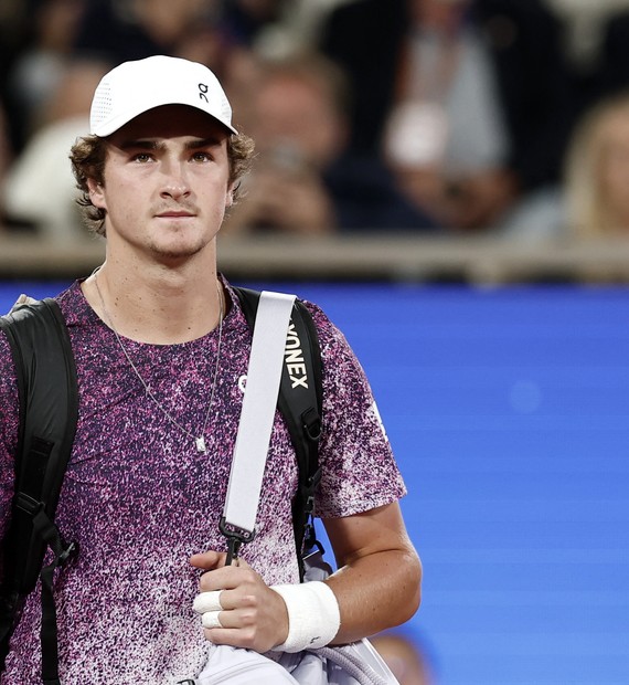 João Fonseca vence, Thiago Monteiro perde, e Brasil e Holanda