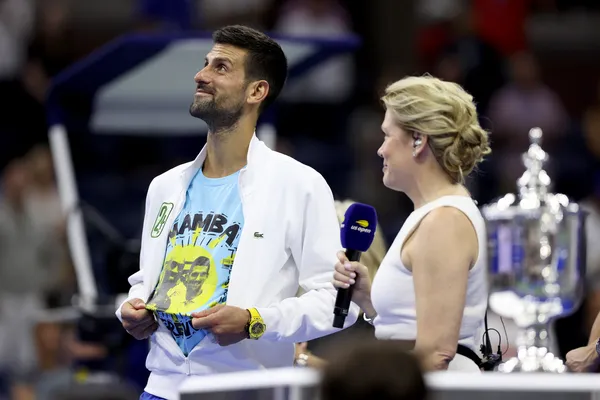 Djokovic bate americano de 20 anos e fica a um passo do tetra no US Open, tênis