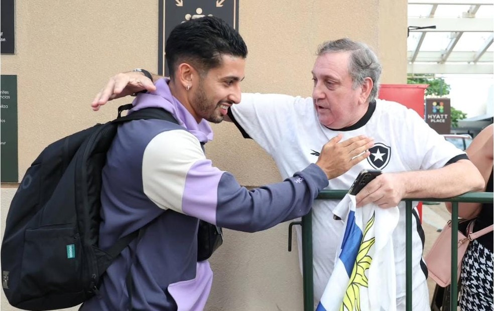 Juan Vecino e Santi Rodríguez em São José do Rio Preto (SP) — Foto: Divulgação/Botafogo