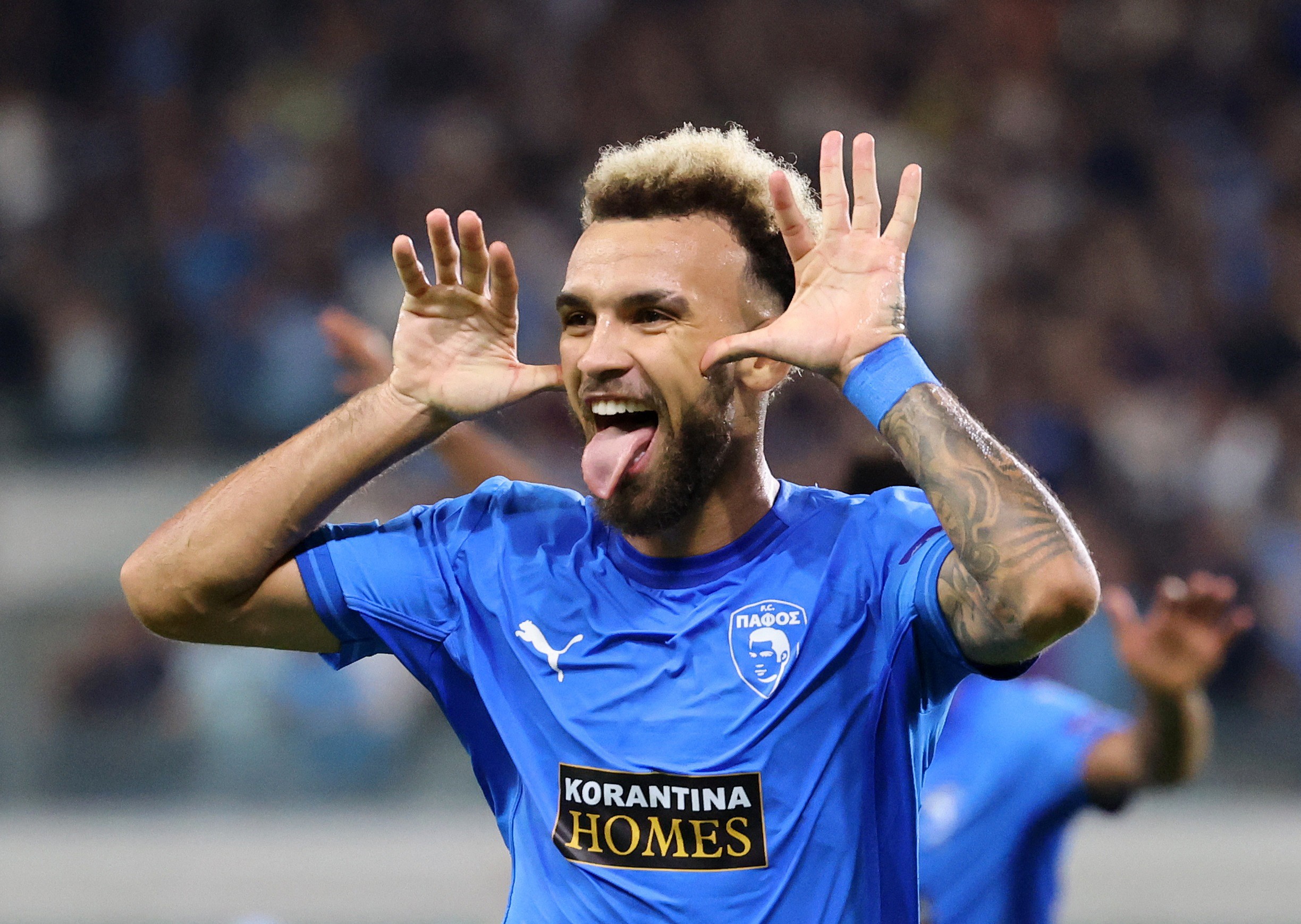 Jajá, ex-Cruzeiro e Athletico, que atua no Pafos (Foto: REUTERS/Yiannis Kourtoglou)