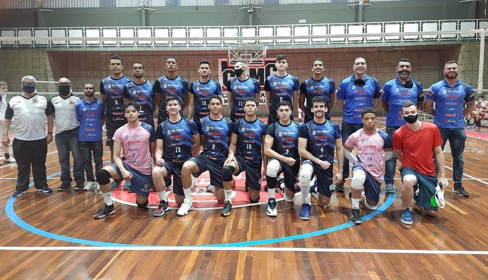 Vôlei Feminino do Corinthians enfrenta o Guarulhos pelo Campeonato Paulista  Sub-13