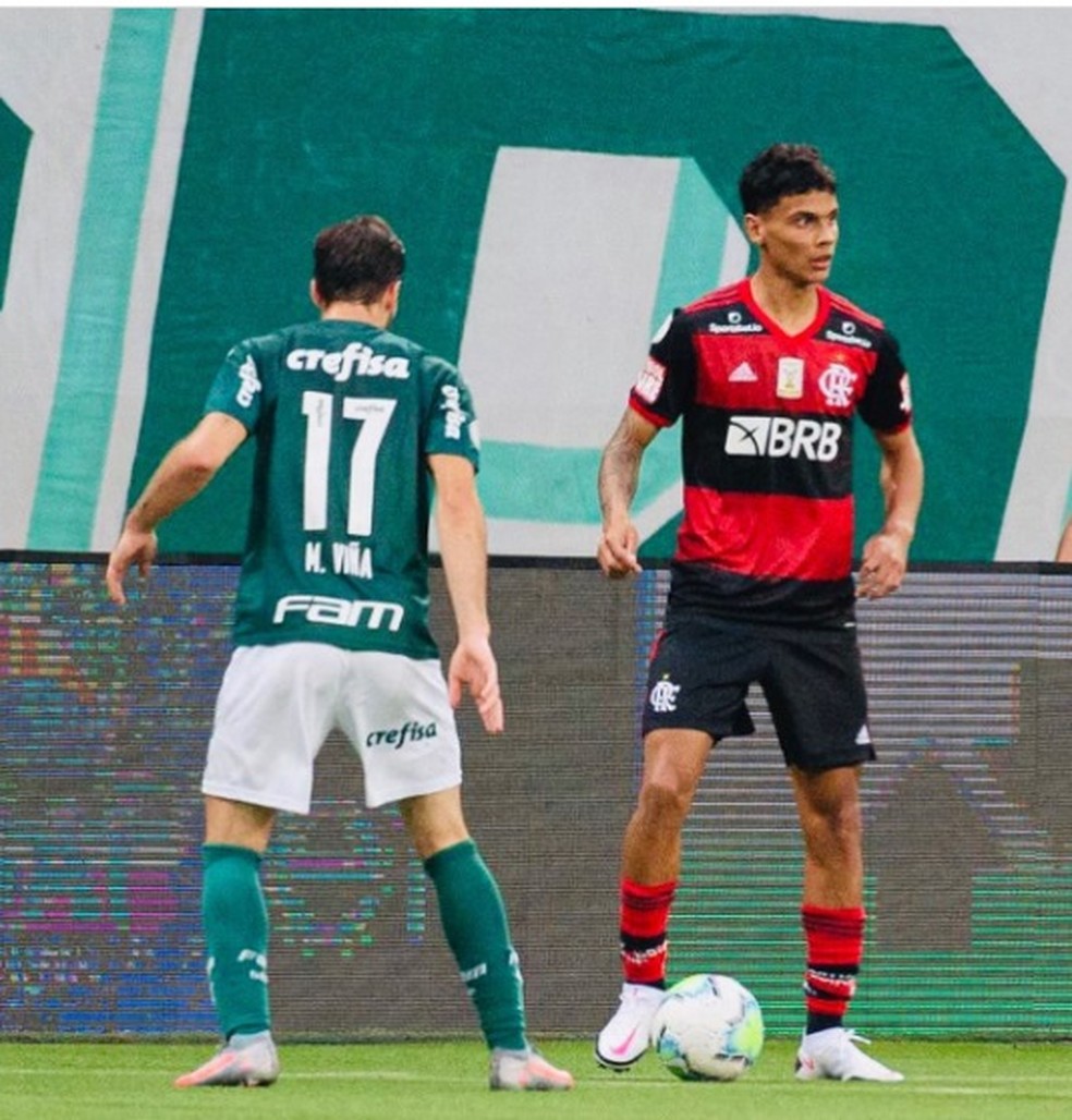 Richard Ríos em ação pelo Flamengo em 2020 — Foto: Divulgação/Flamengo