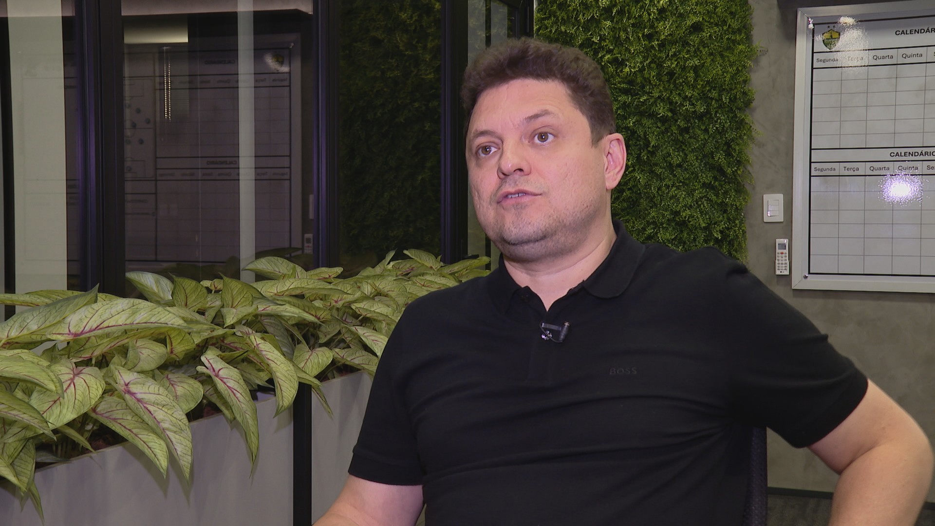 Presidente do Cuiabá explica transfer ban e desabafa contra calotes: “Santos jamais poderia ter Neymar”