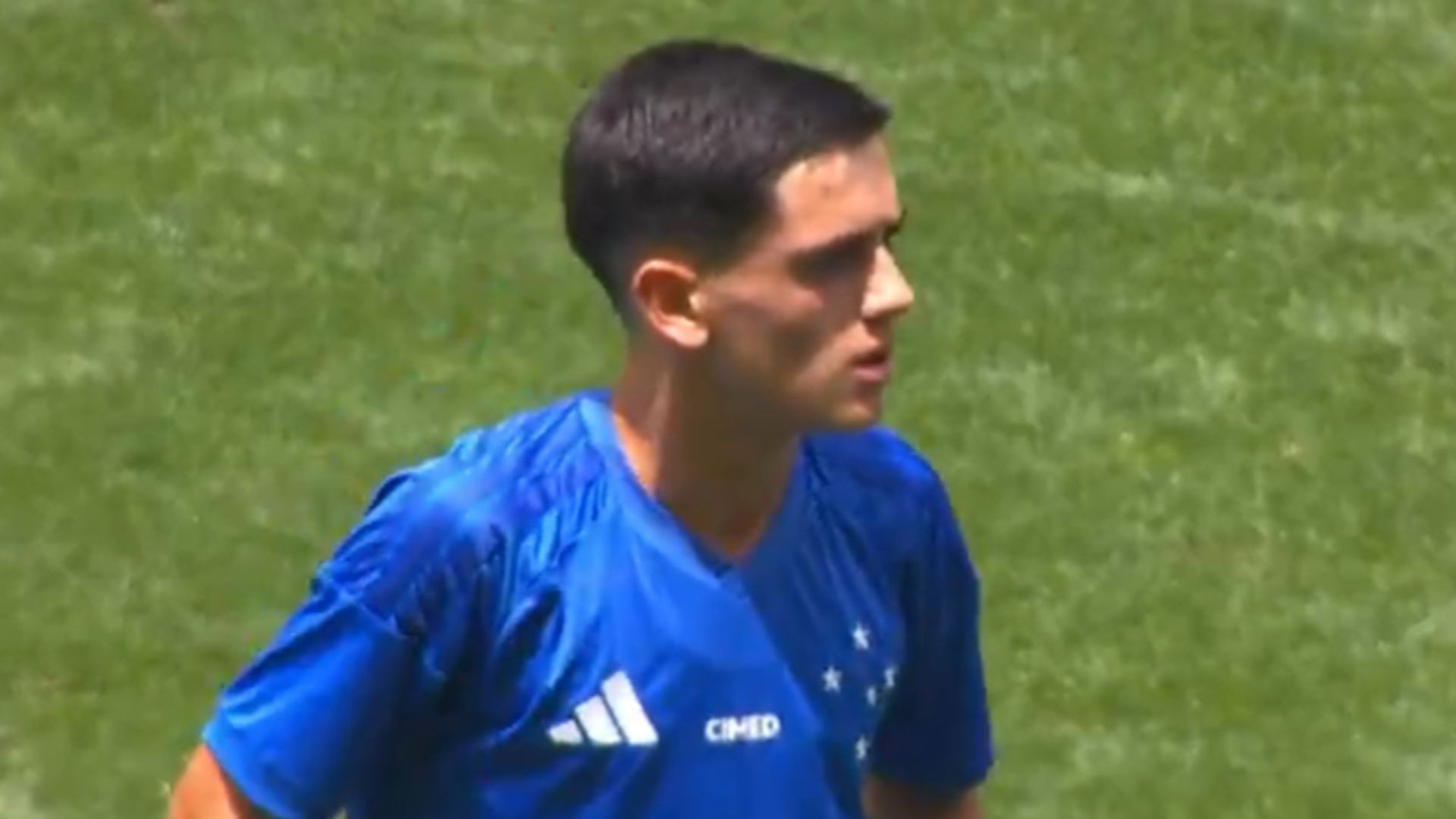 Atualização: Filho de Fagner joga final do Brasileirão Sub-17 e chama atenção por semelhança com o pai