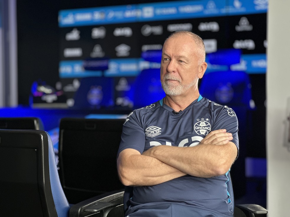 Mano Menezes, técnico do Grêmio — Foto: Eduardo Moura
