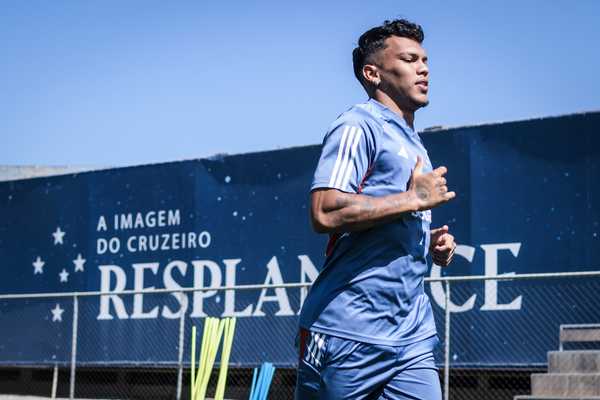 Cruzeiro retorna aos treinos com Gabriel Veron e Lautaro recuperados.