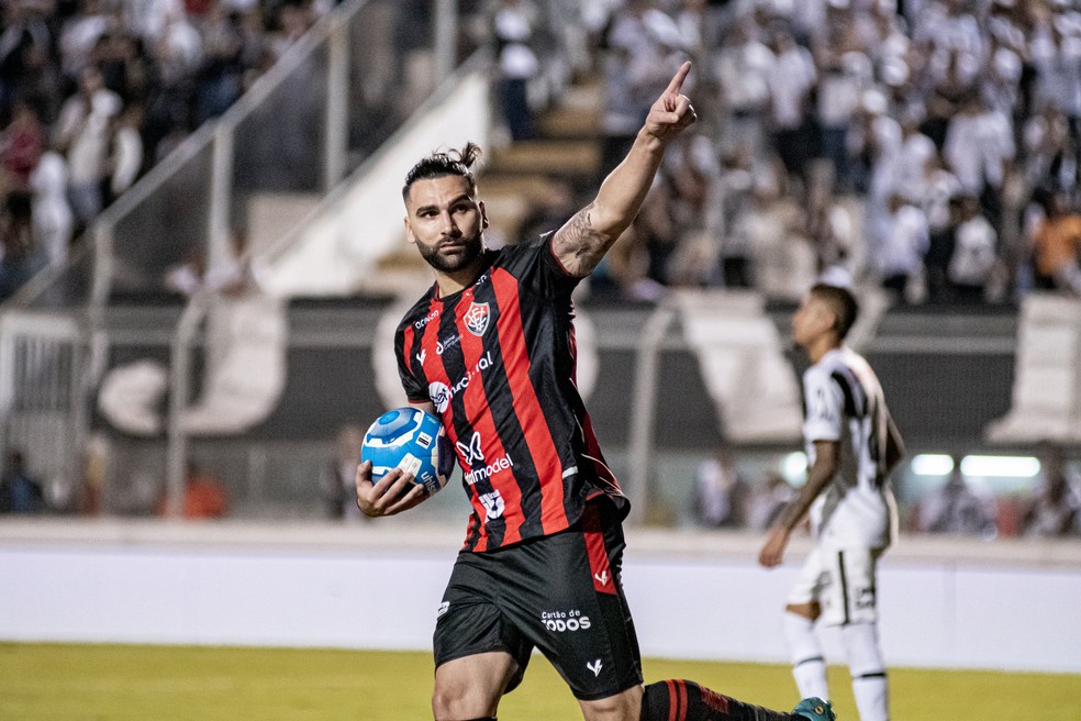 Ponte Preta abre 3 a 0, mas Sport arranca empate heroico na Série B