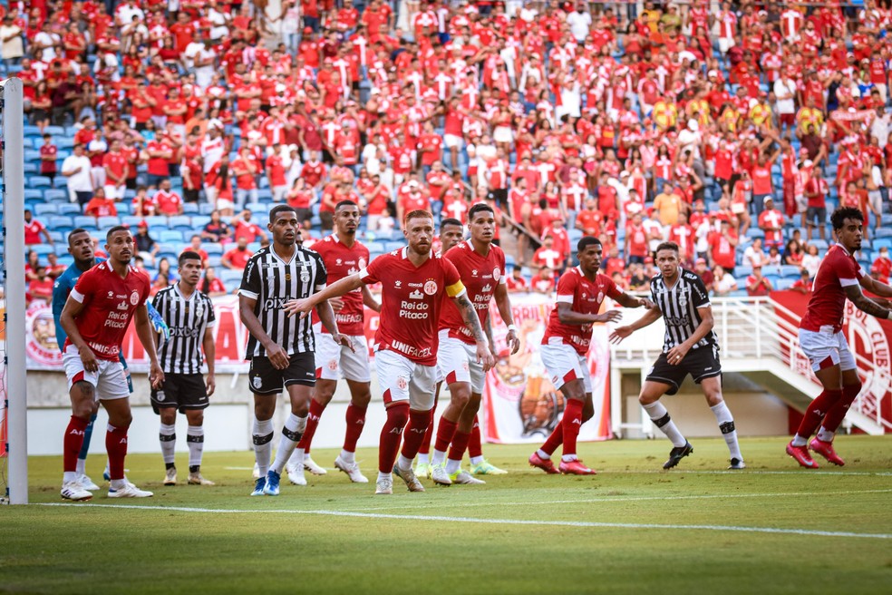 Treze e América se enfrentaram nesse sábado, na Arena das Dunas — Foto: Daniel Vieira / Treze