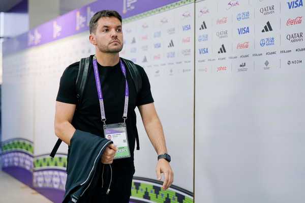 Com Larcamón, Cruzeiro busca jogo ofensivo e agressivo elaborado na era Ronaldo