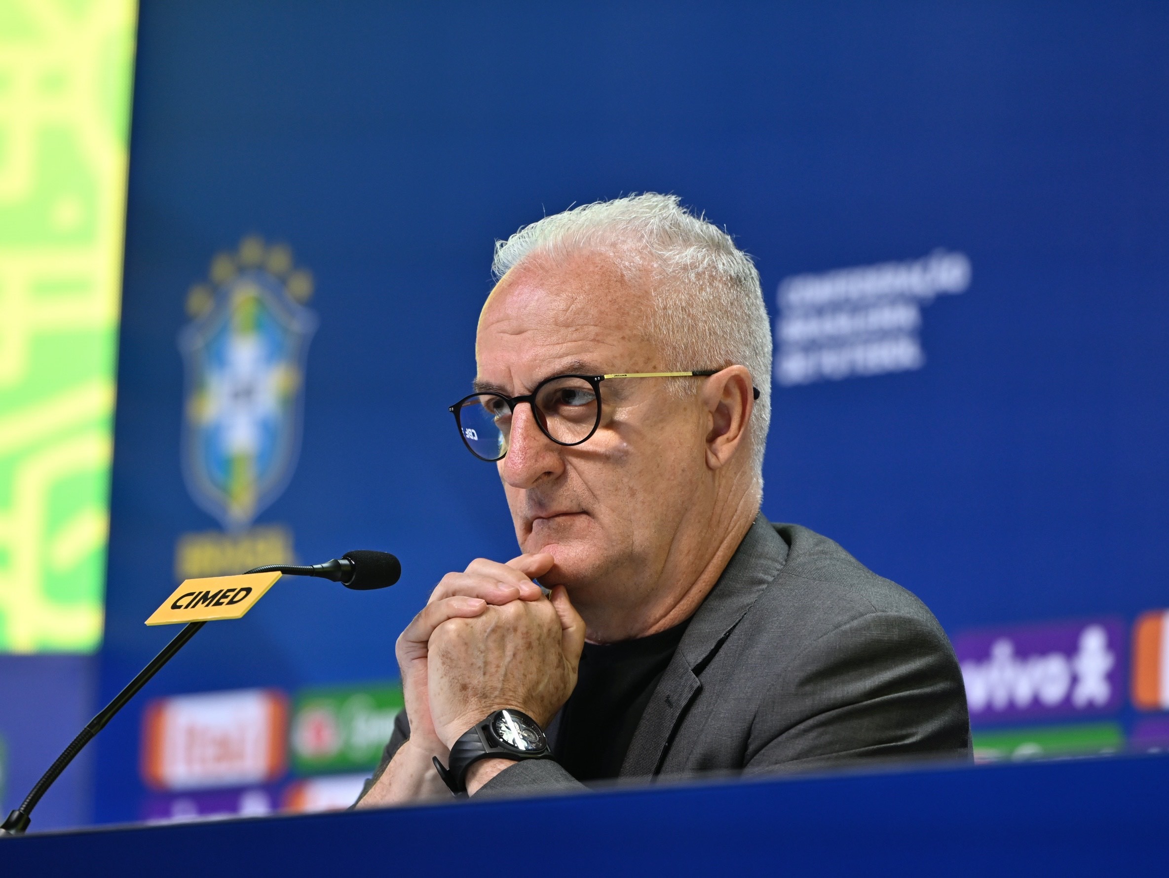 Dorival Júnior é demitido do comando da seleção brasileira