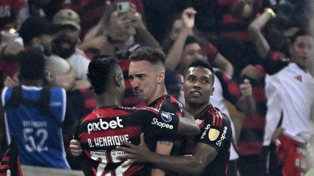 Léo Ortiz em comemoração do gol em Flamengo x LDU