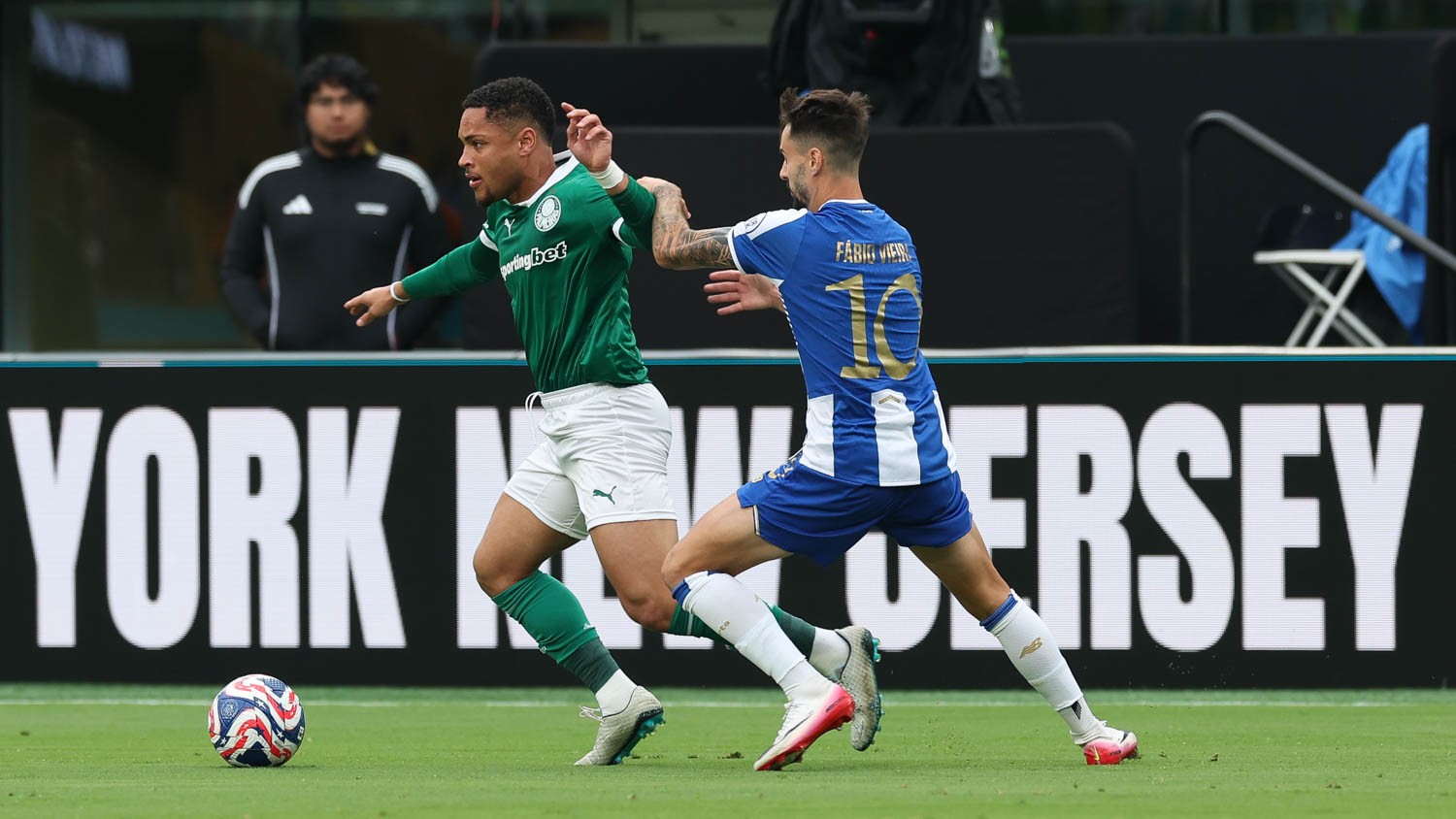 Felipe Melo destaca qualidade do Palmeiras e prevê goleada sobre Inter Miami.