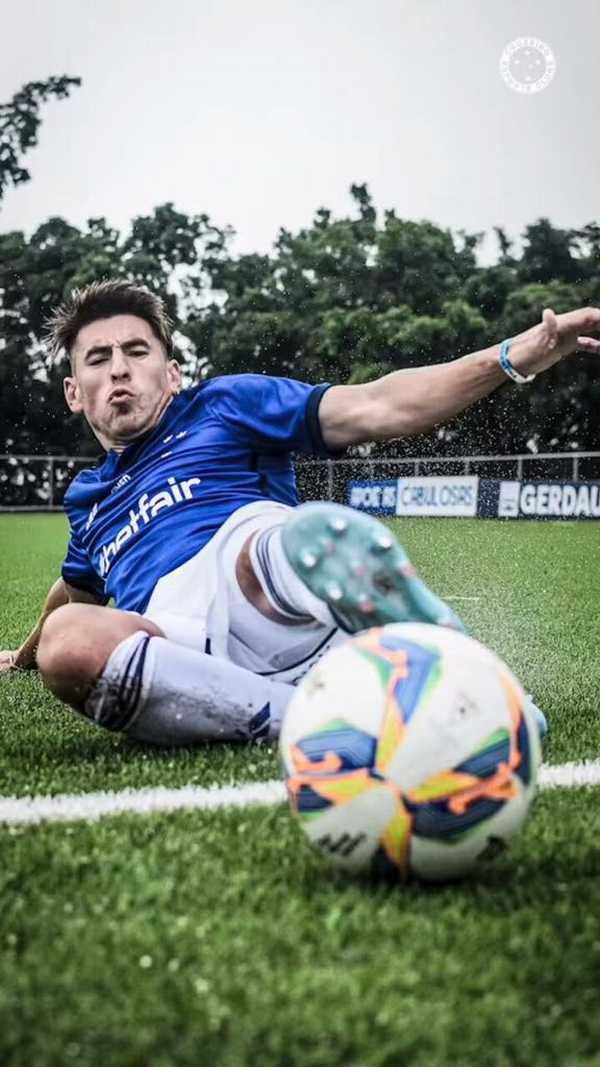 Cruzeiro contrata reforço defensivo: Lucas Villalba chega ao clube mineiro.