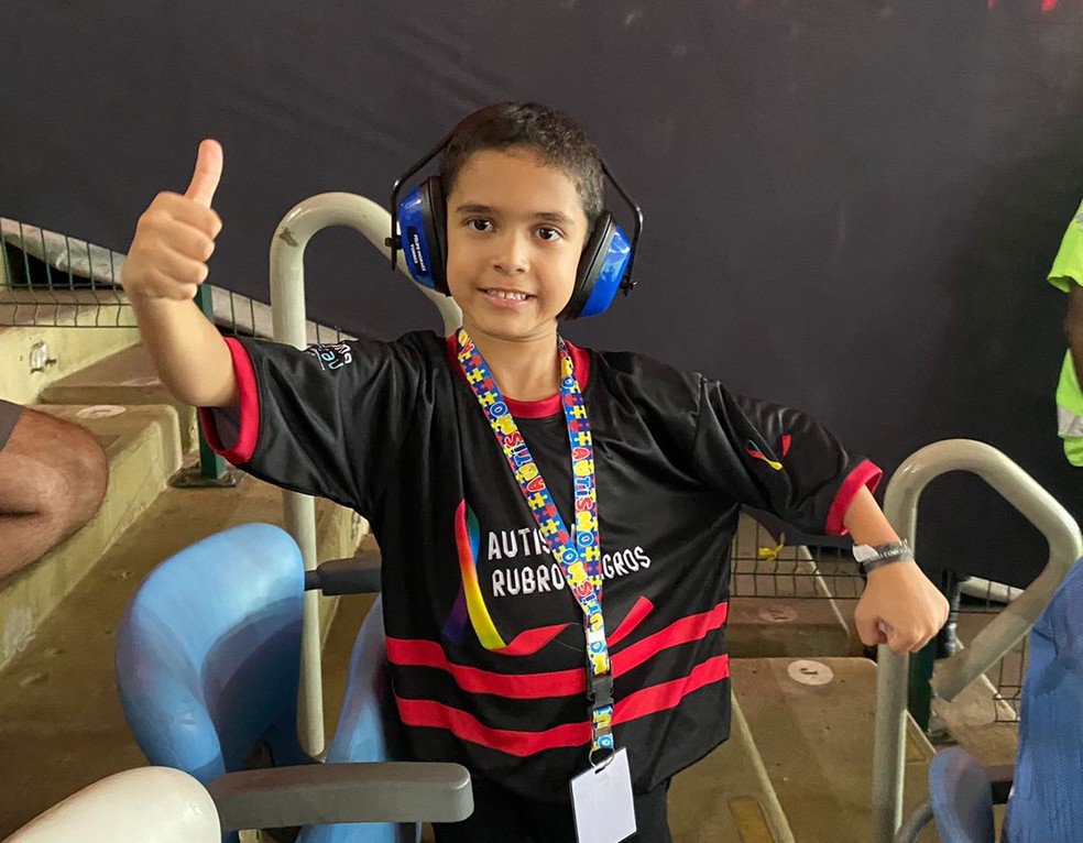 Rubro-negro com abafador no Maracan&atilde; &mdash; Foto: Arquivo pessoal