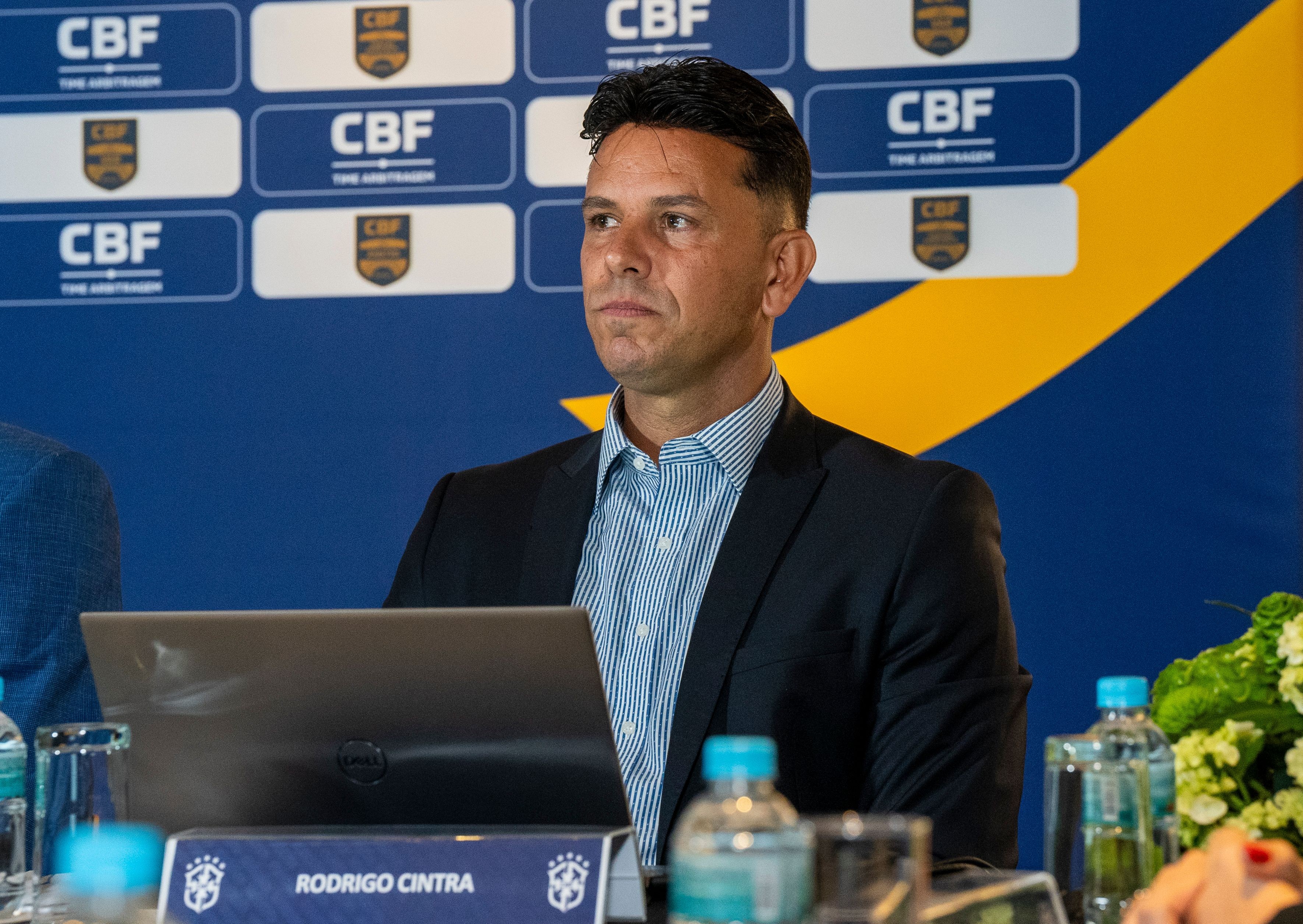 CBF Debate Arbitragem: "Algo utópico" para Cintra
