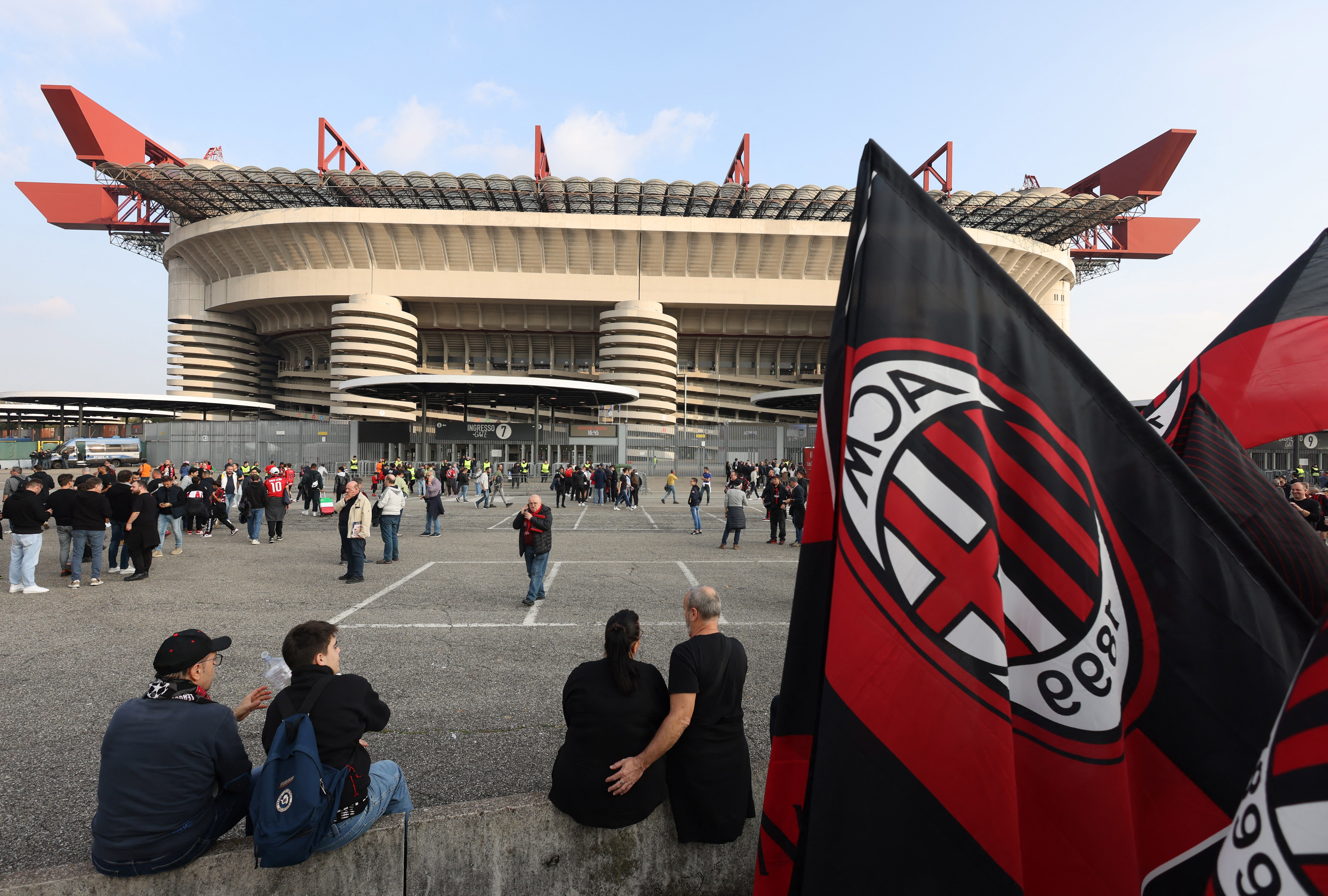 Milan estuda disputar partida do Campeonato Italiano na Austrália