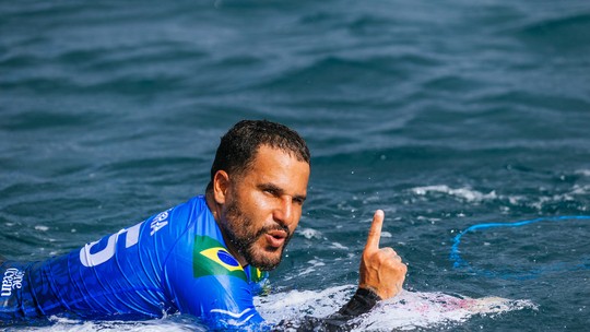 Líder da WSL, Italo Ferreira abre vantagem no ranking, mas prega cautela na luta por bi mundial