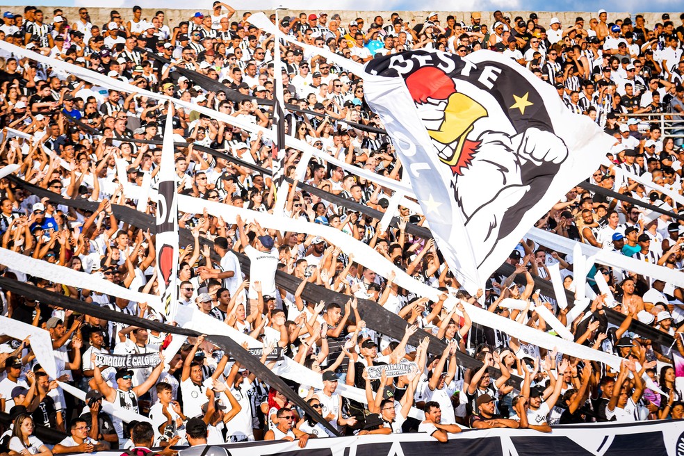 Torcida do Treze no Amigão — Foto: Daniel Vieira / Treze