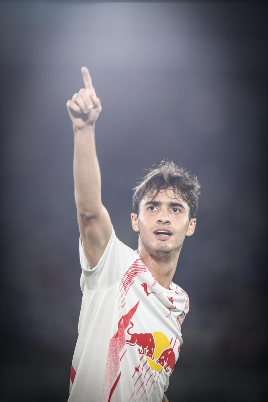 Rodriguinho destaca ganho de confiança após marcar dois gols contra o Blooming