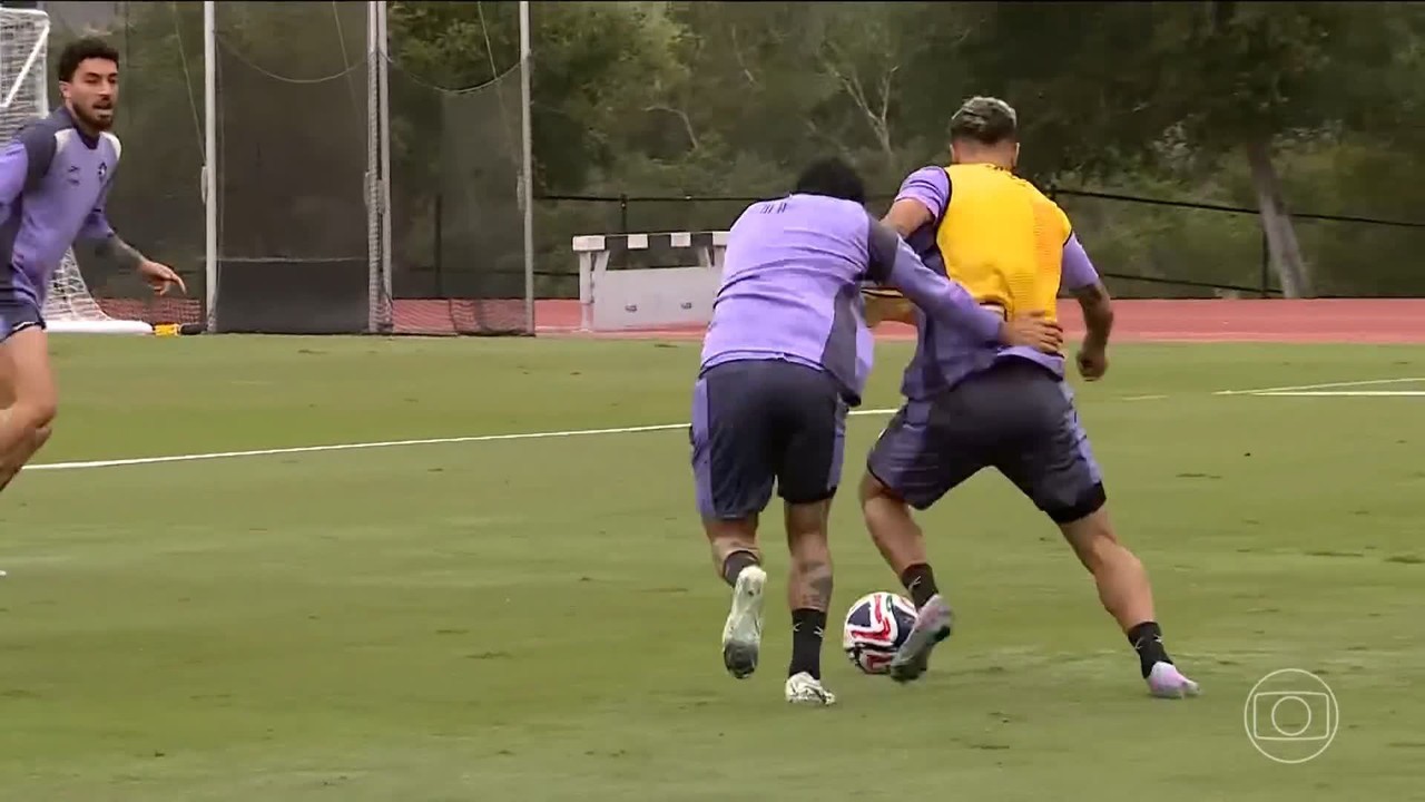 Paiva aceita a ansiedade antes de estreia do Botafogo na Copa do Mundo: 