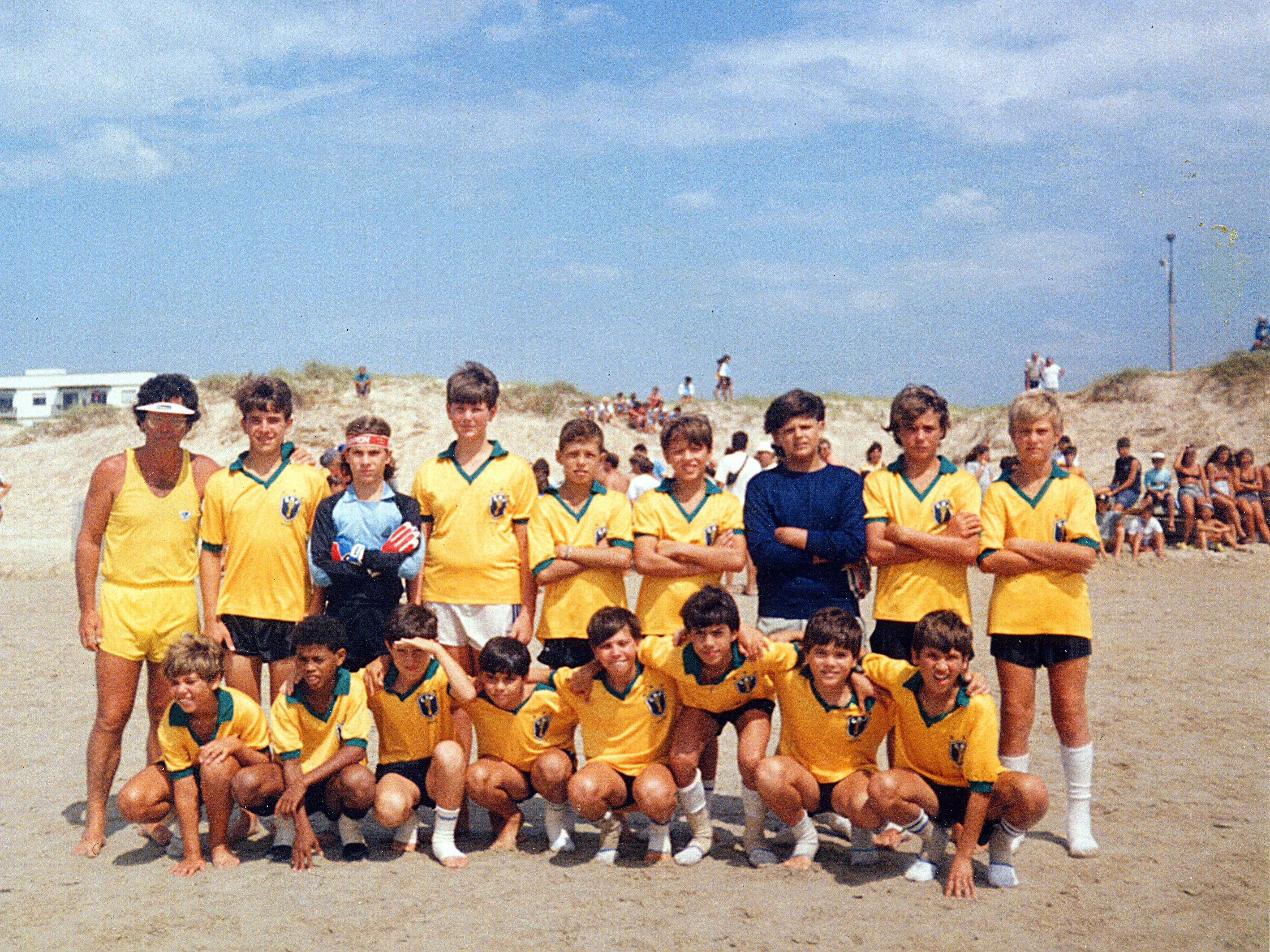 Histórias guardadas de Ronaldinho Gaúcho: infância, família e festas | Ge