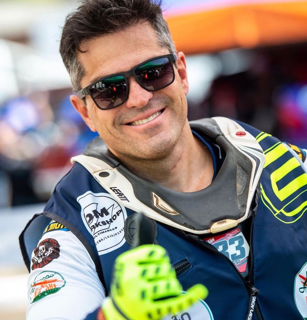 Piloto Francine Rossi morre em acidente durante prova do Campeonato Brasileiro de Rally Baja — Foto: Divulgação/Instagram