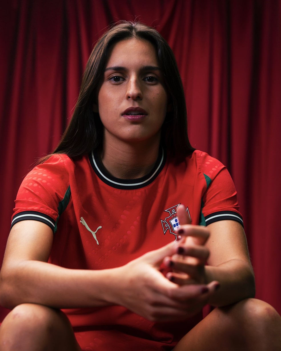 Portugal lança novos uniformes para as seleções feminina e masculina — Foto: Divulgação / Portugal