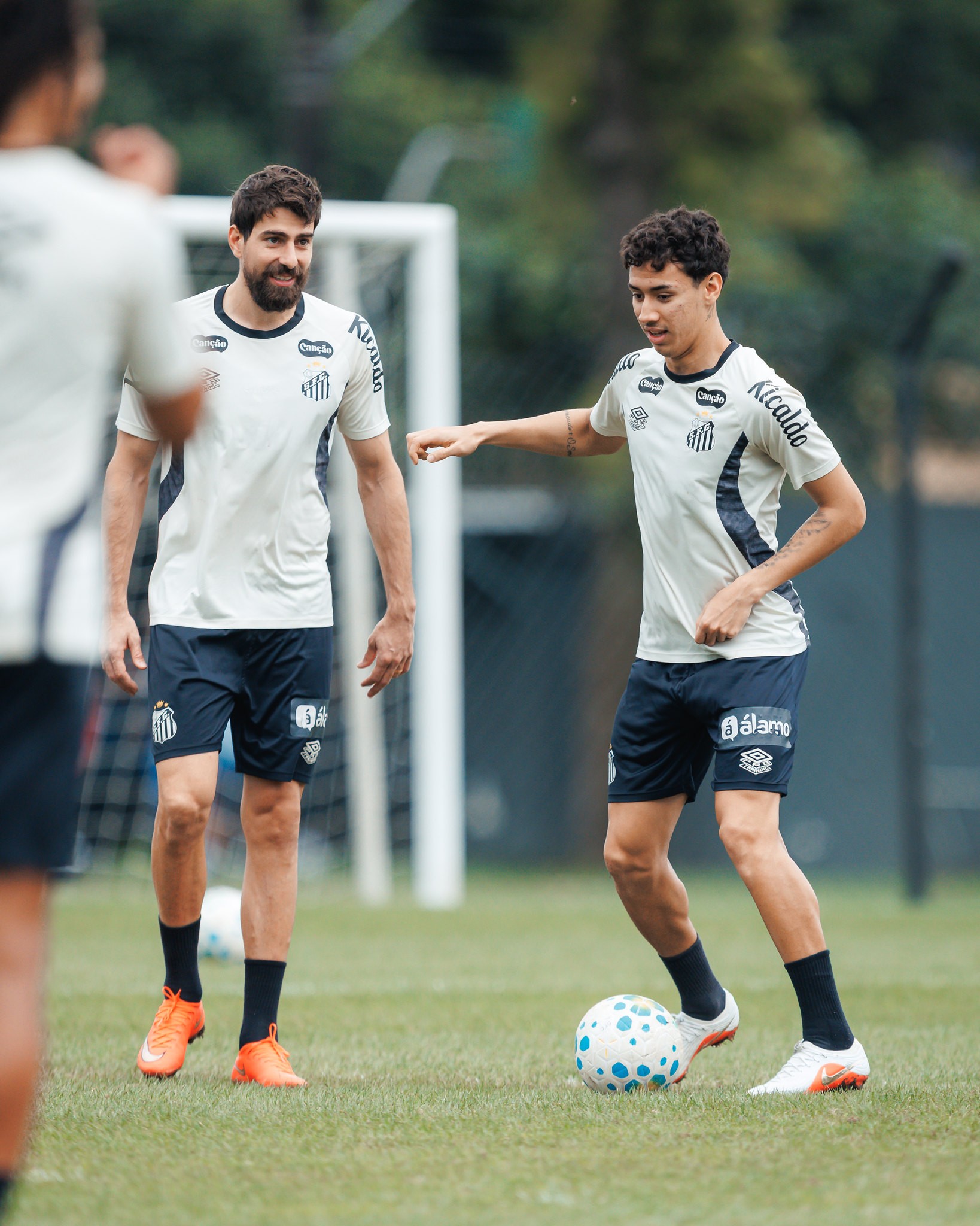 Escalação: Santos terá retornos para enfrentar Flamengo