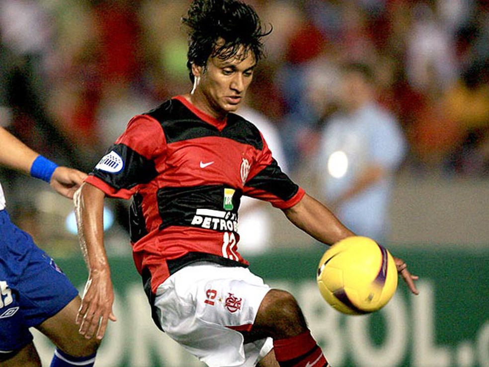 Luizinho e histórico do transfer ban da Fifa