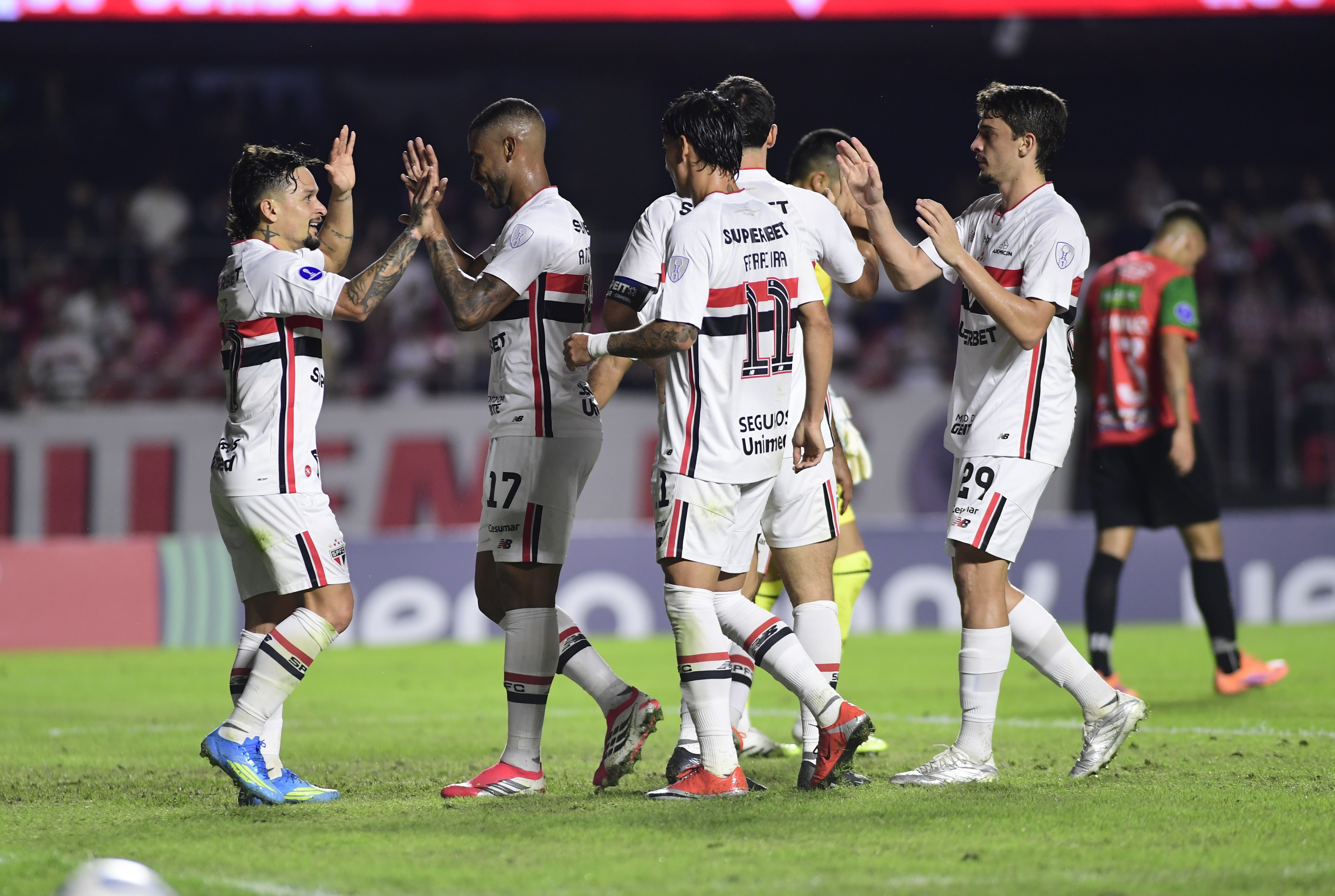 São Paulo x Boston River: assista aos melhores momentos