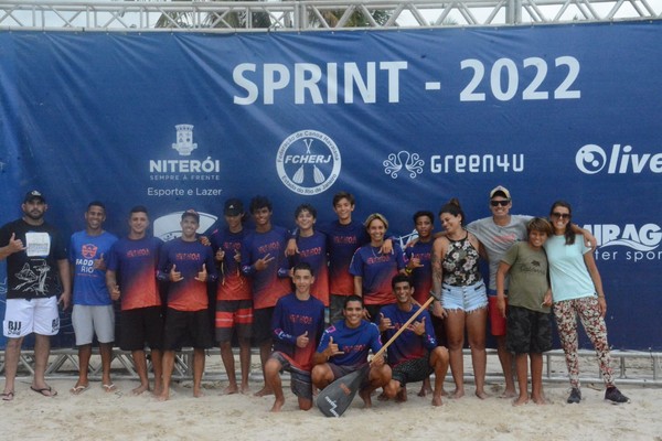 Clube de canoa havaiana de Búzios, Hui Hoa conquista vagas para o