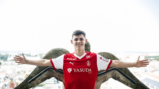 Reims anuncia Gabriel Moscardo, ex-Corinthians emprestado pelo PSG